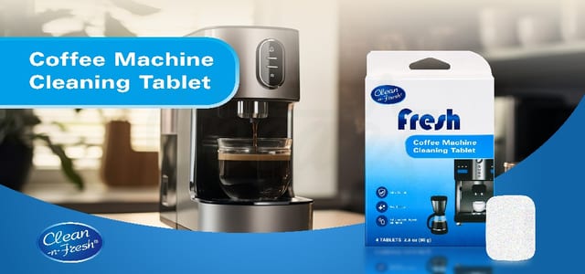 Cuatro pastillas de limpieza cafetera de 20 g se disuelven para eliminar residuos de aceite, depósitos minerales y cal: mantienen espresso y goteo frescos.