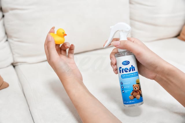 osp250863-toys-cleaning-spray-200ml-1